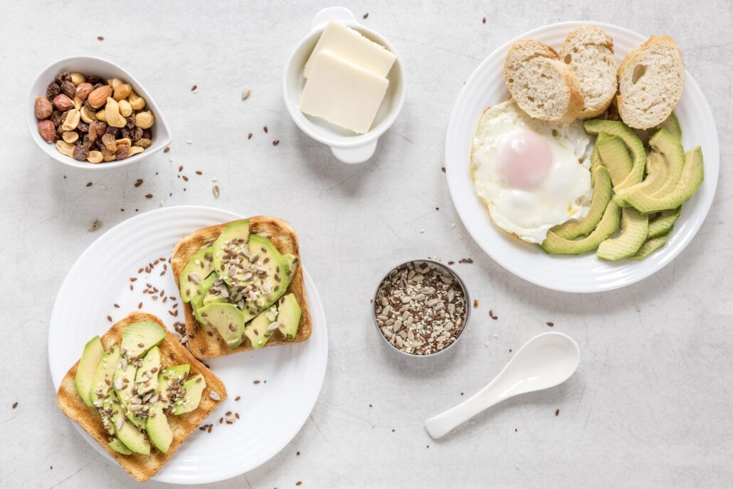 low-carb gluten-free breakfast options-min